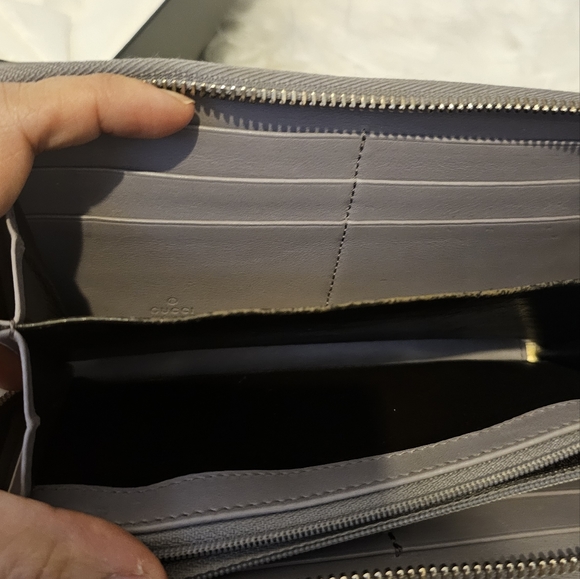 Gucci Zippy Wallet - Picture 15 of 16